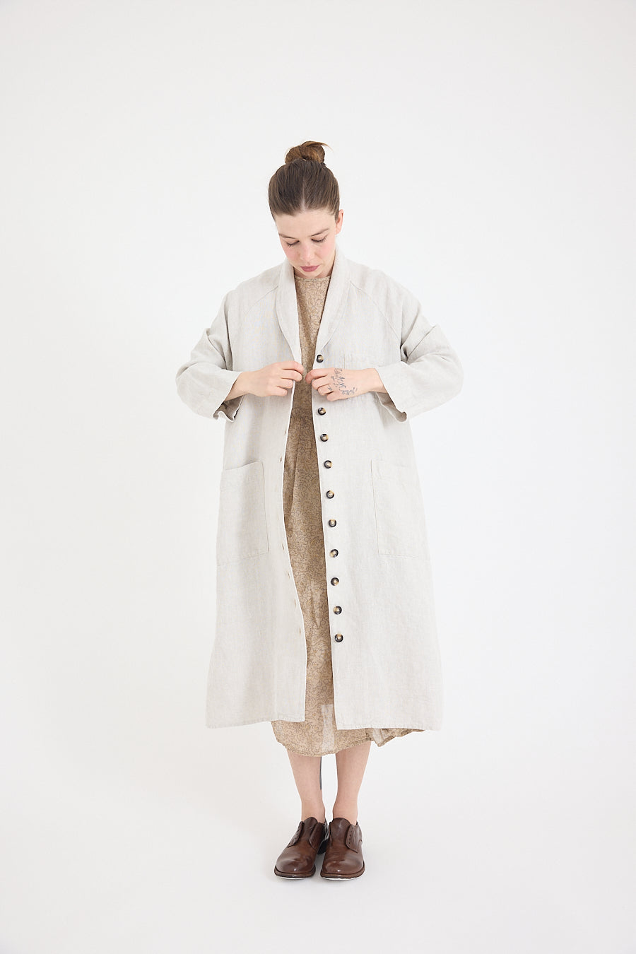 Linden Coat in Mid-weight Linen