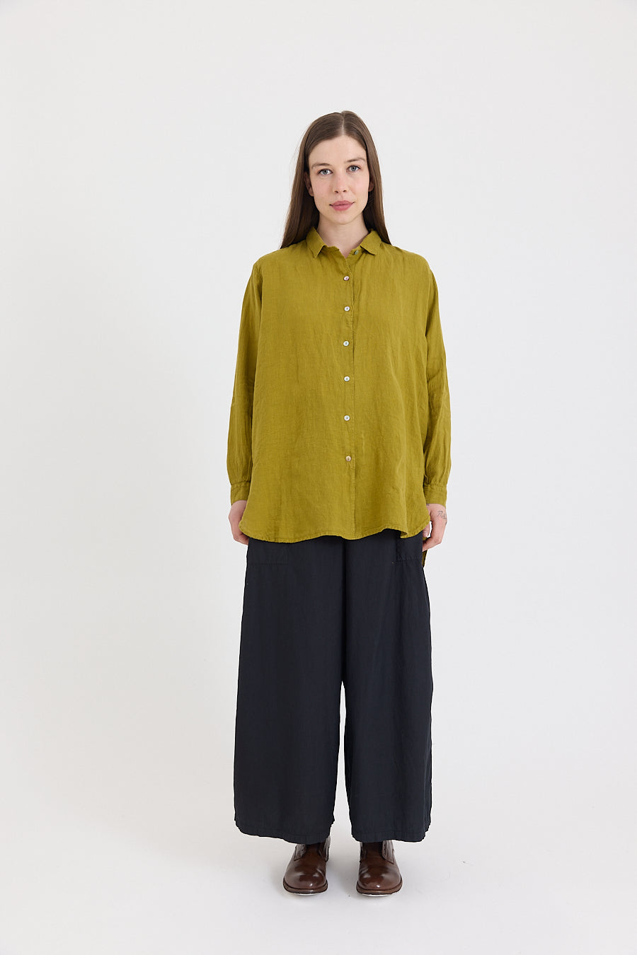 Man Shirt in Lightweight Linen